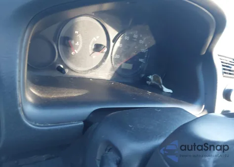 2005 Honda Civic Vp z USA, uszkodzony, nr VIN 1HGEM21195L008215